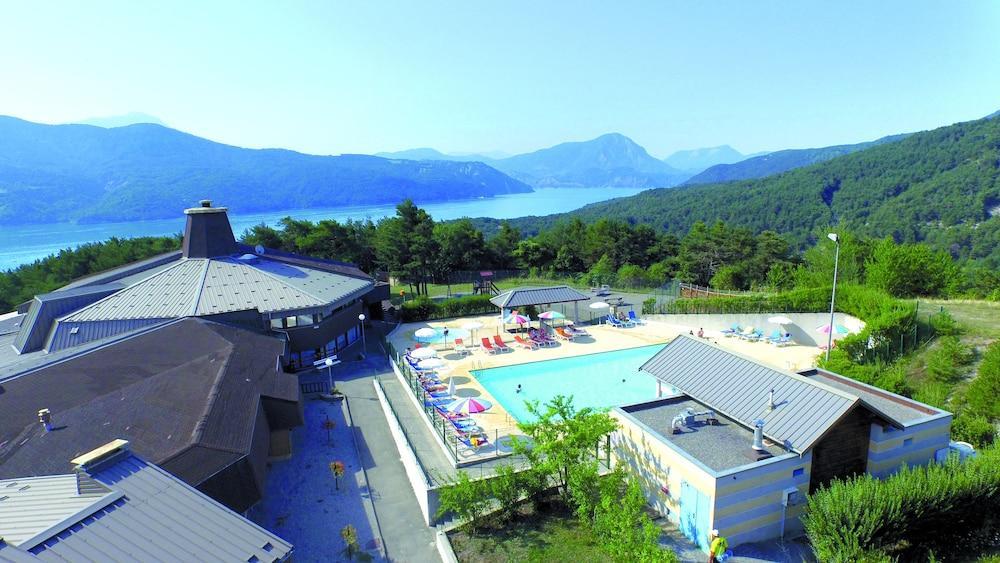 Vvf Lac De Serre-Poncon Шорж Екстериор снимка